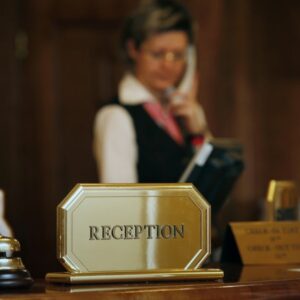 Front Desk (24 Hour)
